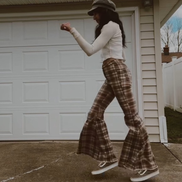 Free people just float on by brown plaid super flared pants - Picture 10 of 11